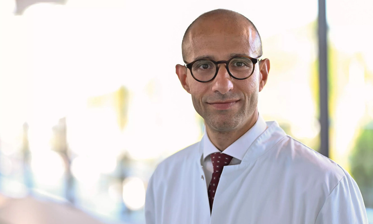 Prof. Dr. Maged Alnawaiseh neuer Chefarzt der Augenklinik am Klinikum Bielefeld