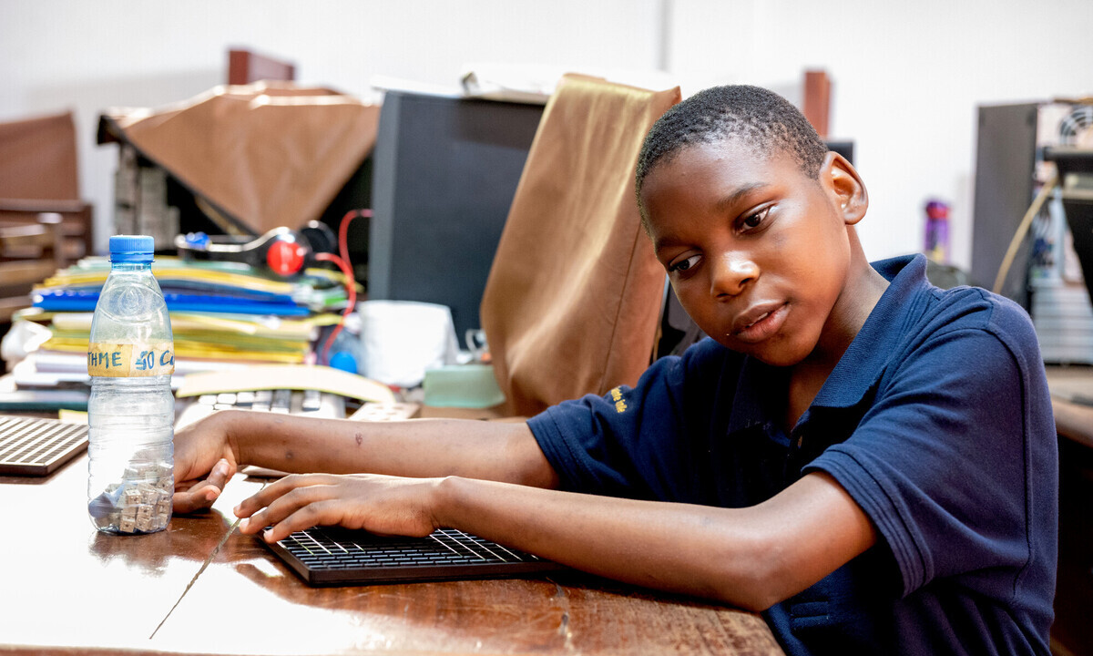 Welt-Braille-Tag: Blindenschrift eröffnet die Welt